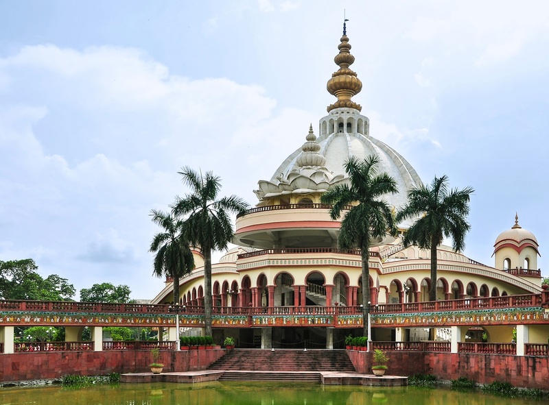 MAYAPUR PUSHPA SAMADHI